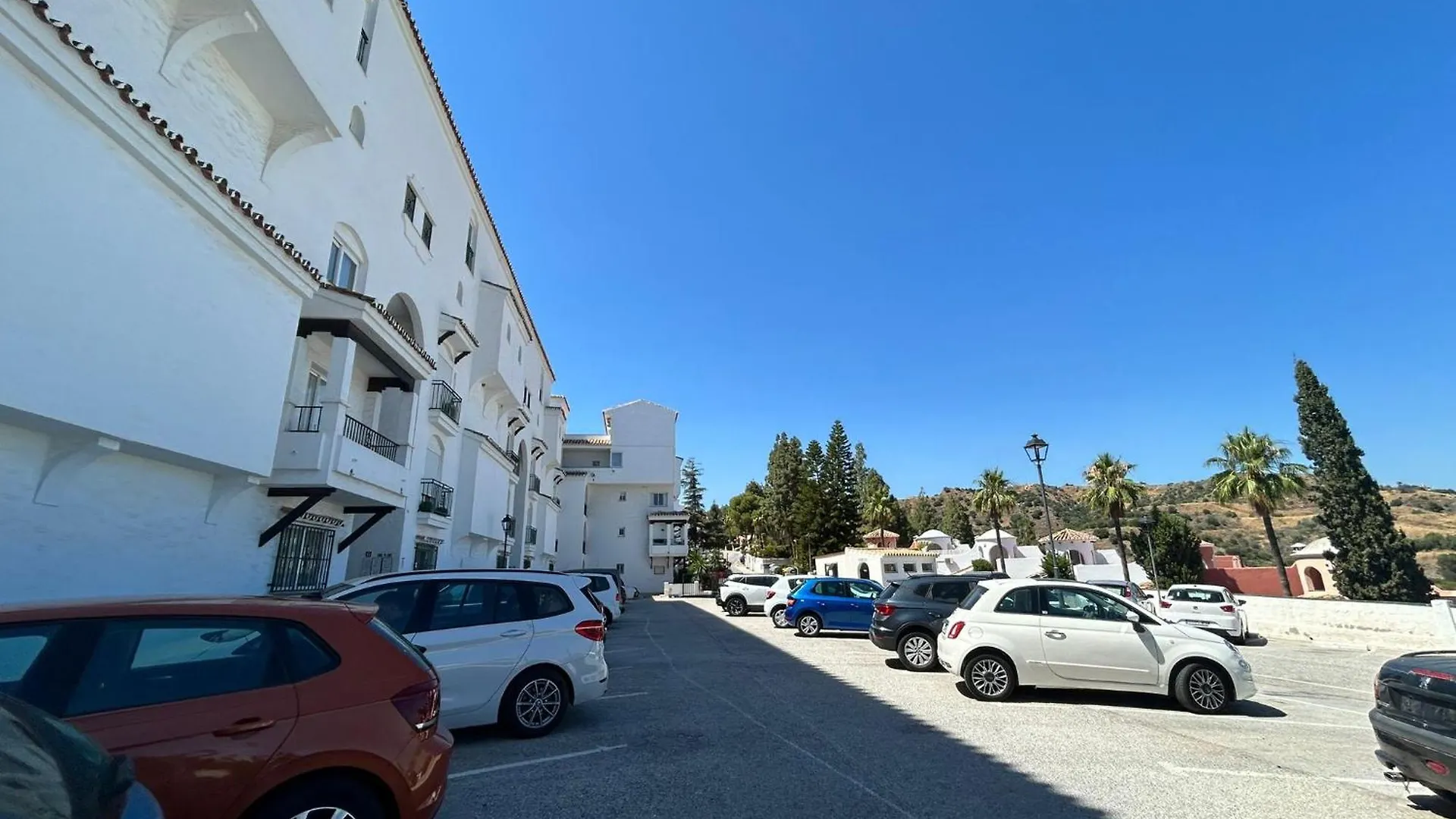 Calahonda Golf And Sea Andra Apartment Mijas